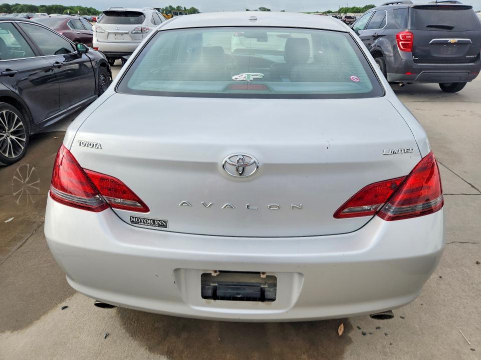 2010 Toyota Avalon Limited