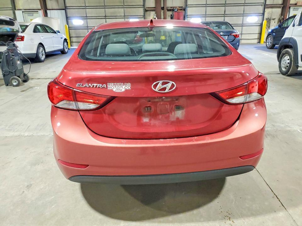 2015 Hyundai Elantra se