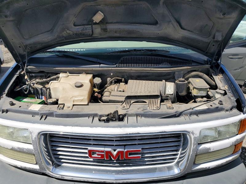 2002 GMC Van