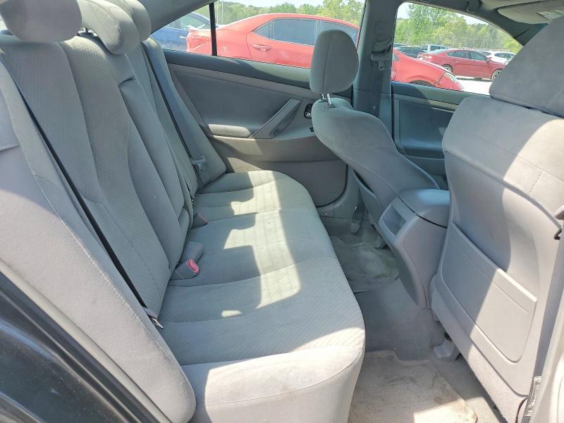 2009 Toyota Camry le