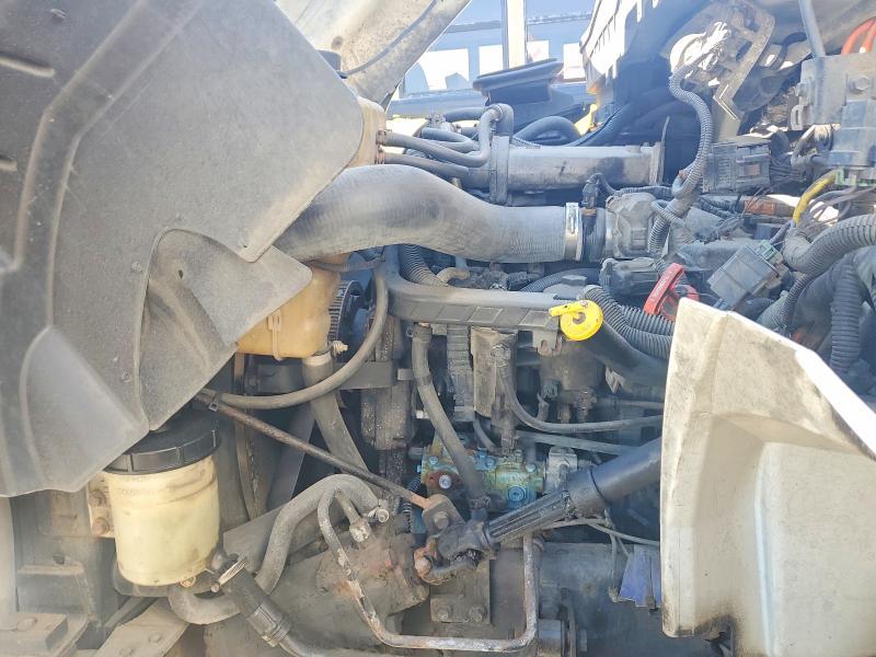 2015 International 4400 Tank Truck