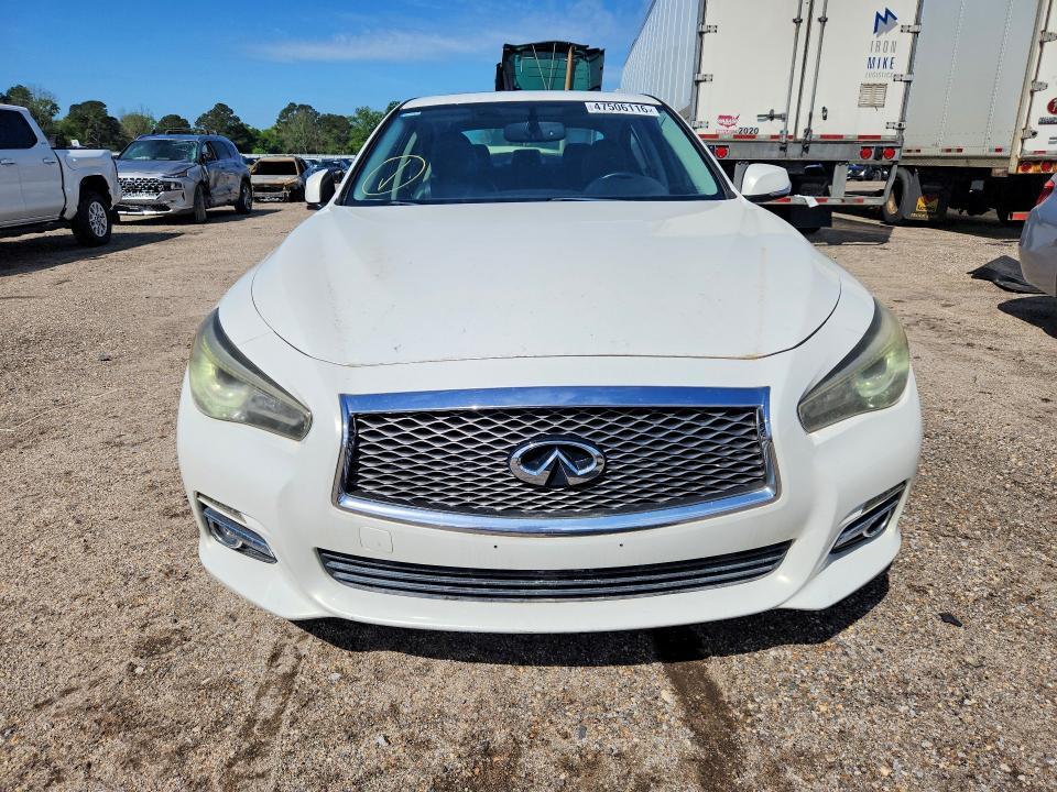 2014 Infiniti Q50 Premium