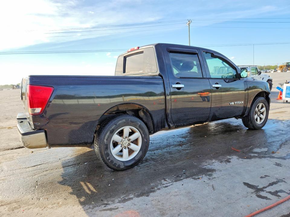 2011 Nissan Titan S