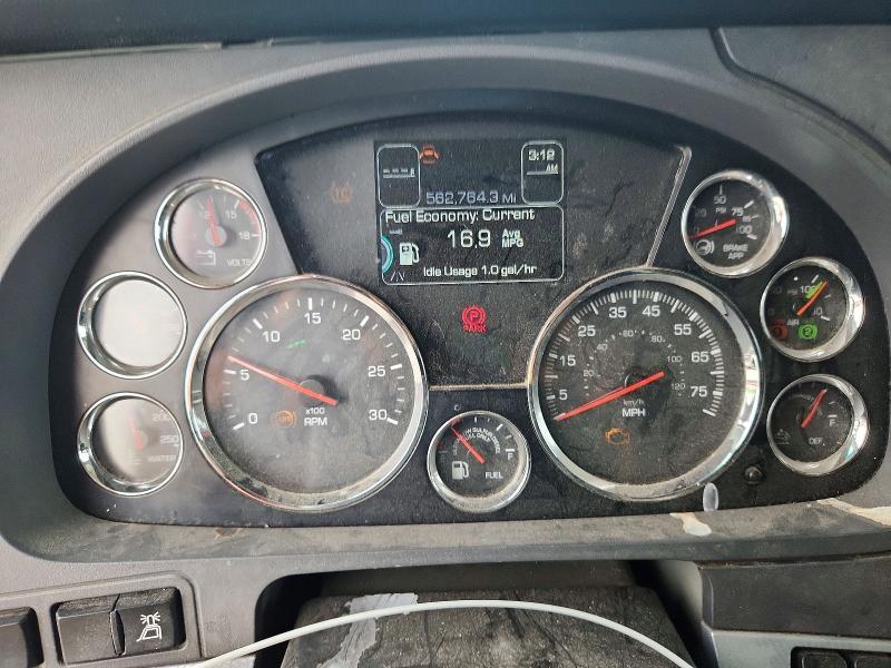 2020 Kenworth T680 Semi Truck