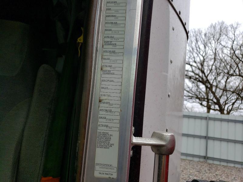 2013 Kenworth T660 Semi Truck