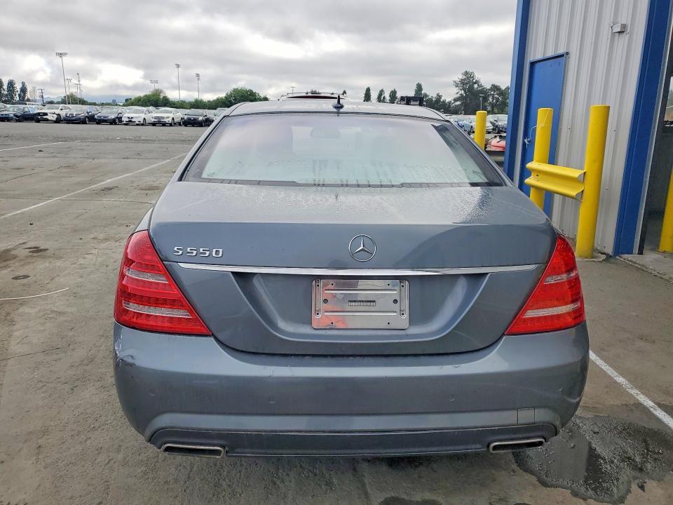 2011 Mercedes-Benz S 550