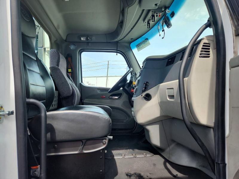 2020 Peterbilt 579 Semi Truck