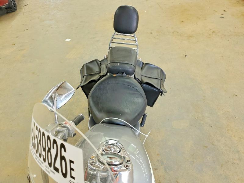 2001 Honda VT750 CD2
