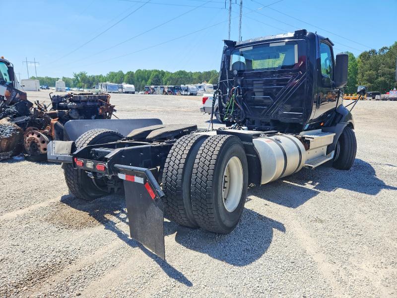 2022 International Rh613 Semi Truck