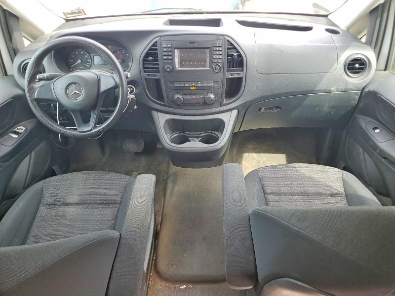 2016 Mercedes-Benz Metris