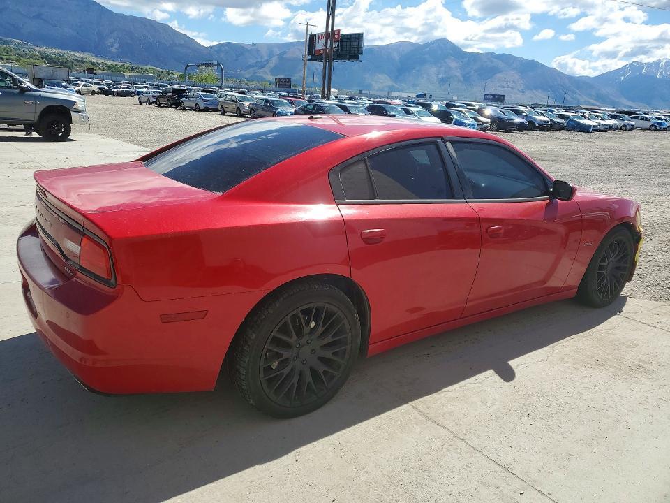 2012 Dodge Charger r