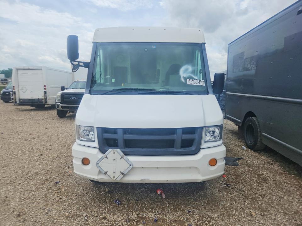 2013 Isuzu NPR HD Delivery Van