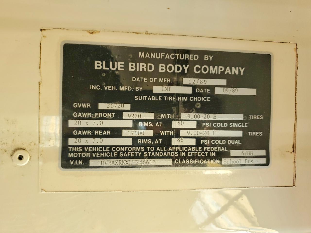 1990 International 3000 3700