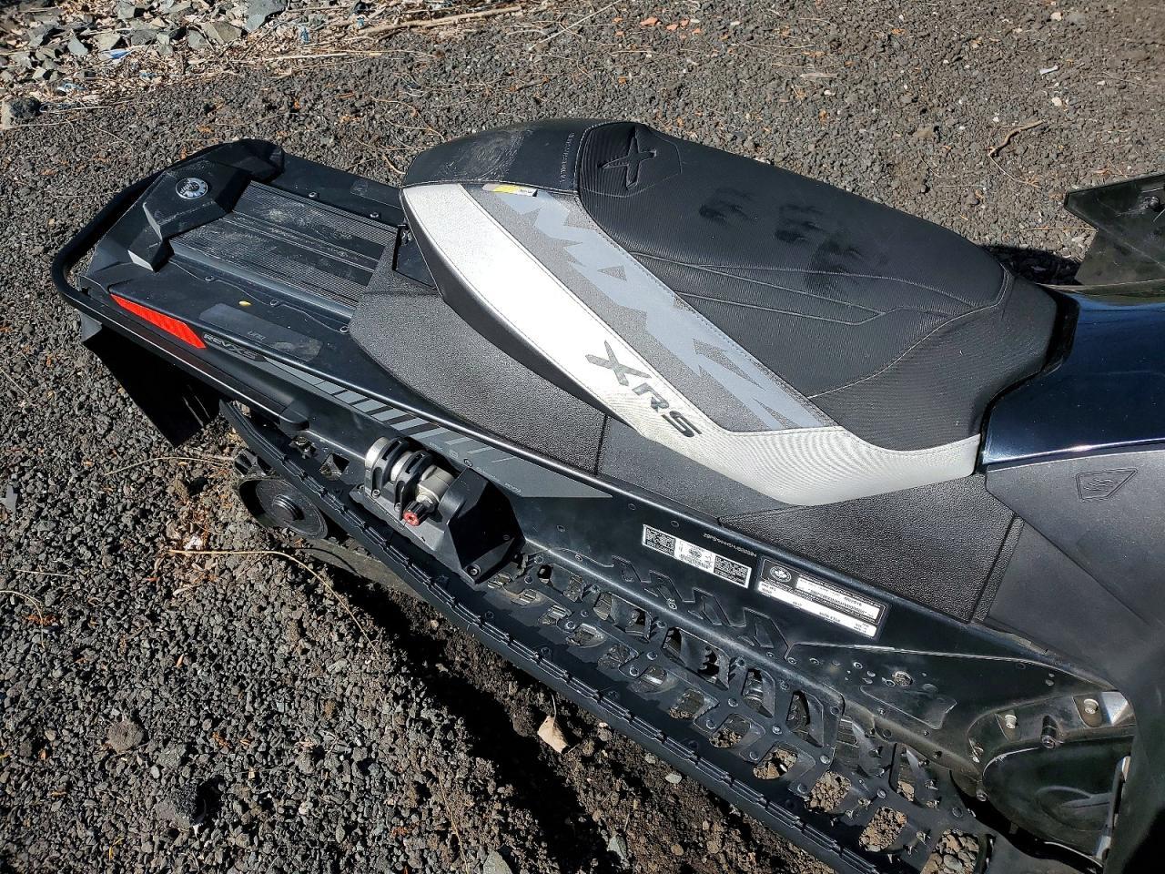 2017 Skidoo Renegad