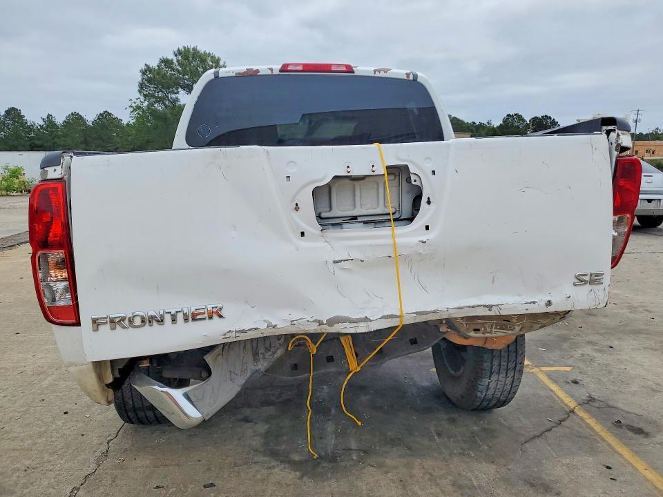 2005 Nissan Frontier SE