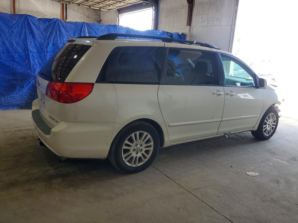 2009 Toyota Sienna xle