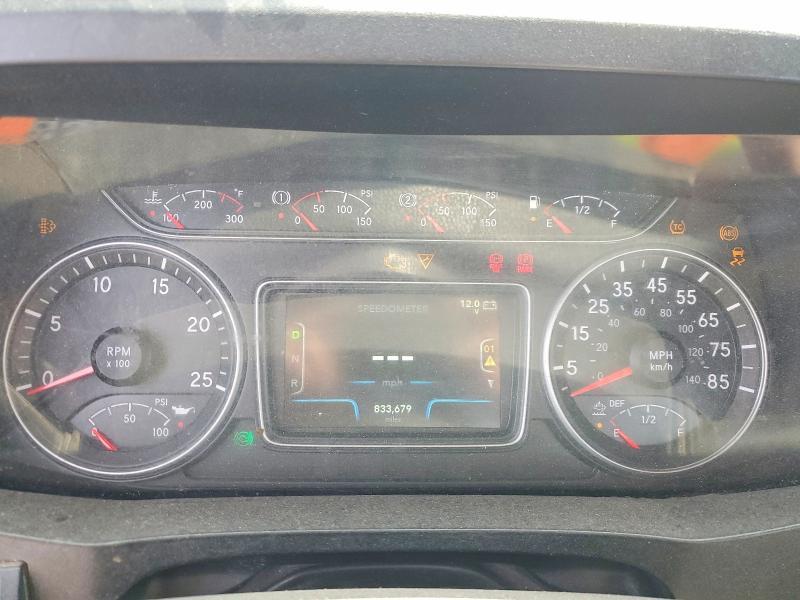 2018 International LT625