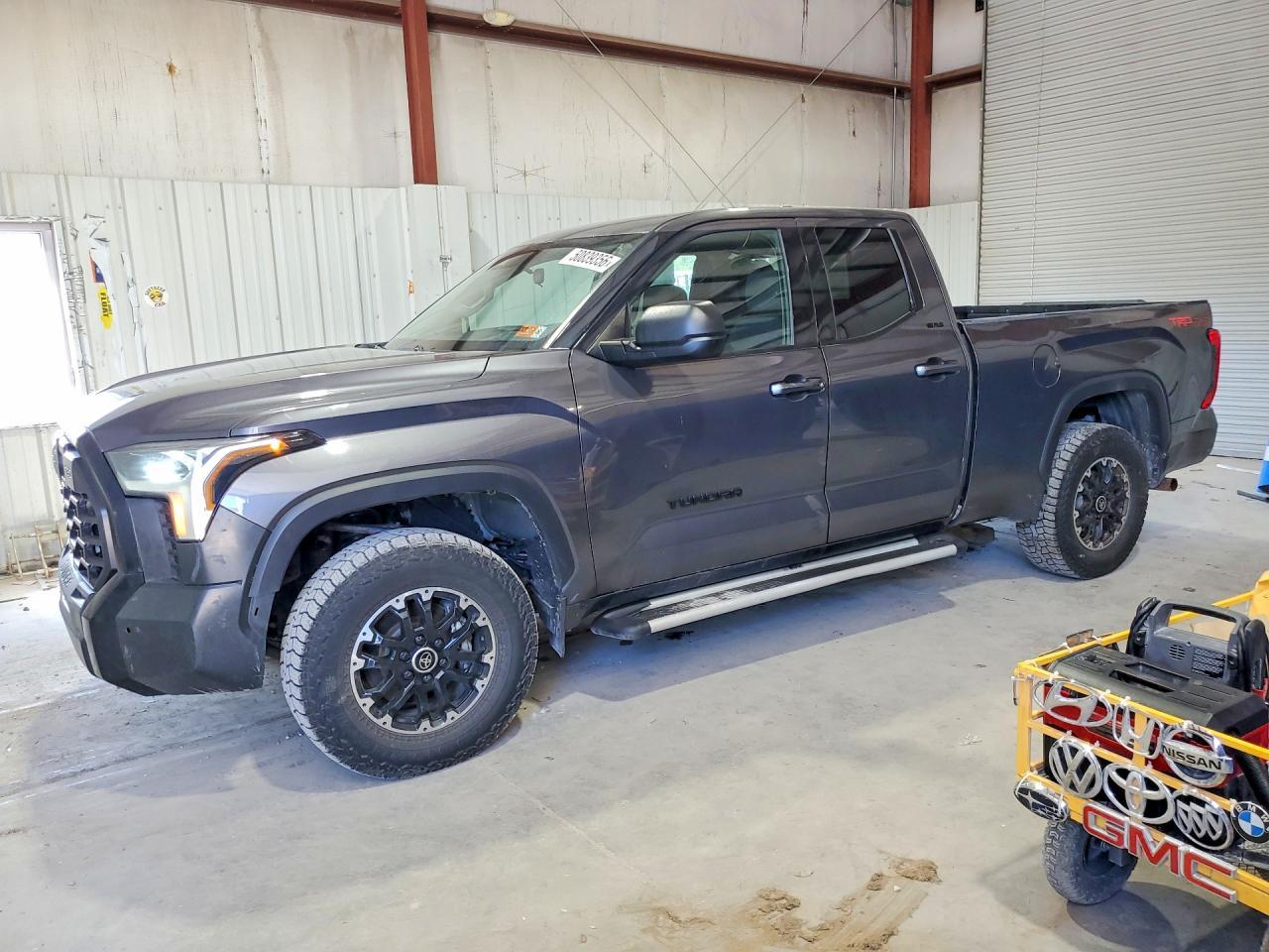 2023 Toyota Tundra SR5