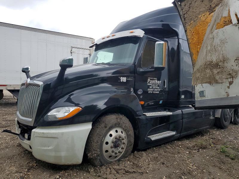 2021 International LT625 Semi Truck