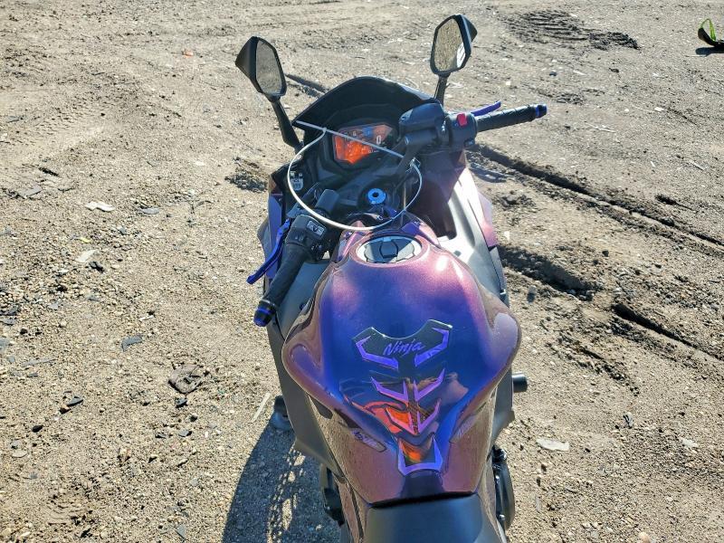 2023 Kawasaki EX650 R