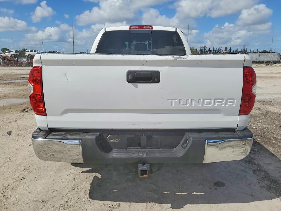 2017 Toyota Tundra SR5