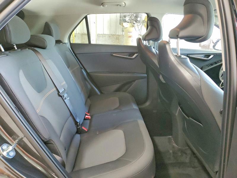 2026 KIA Niro lx