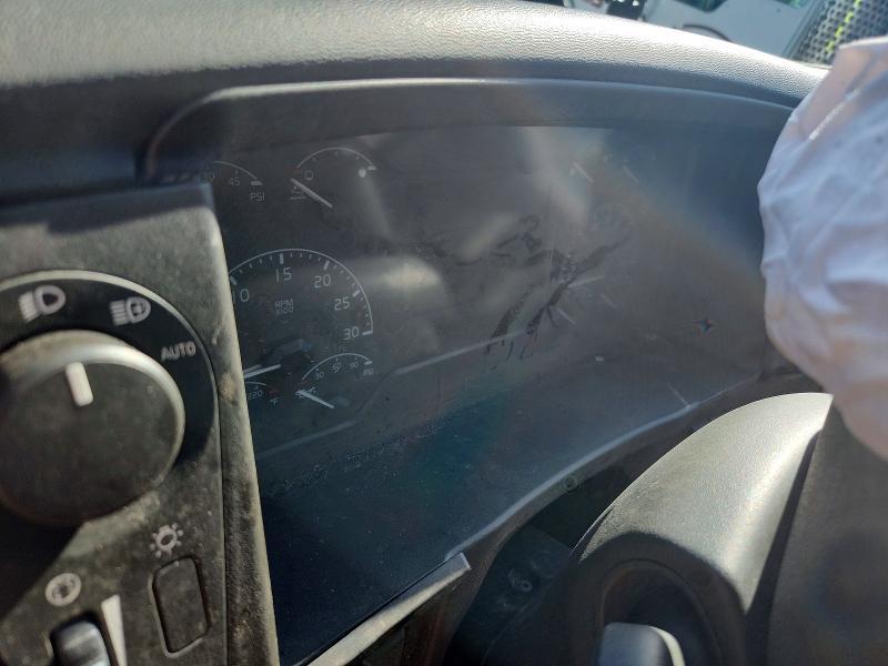 2023 Volv O VNL Semi Truck