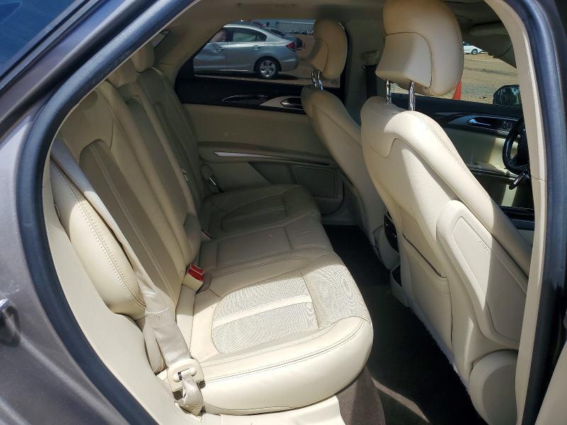 2015 Lincoln Townhouse MKZ