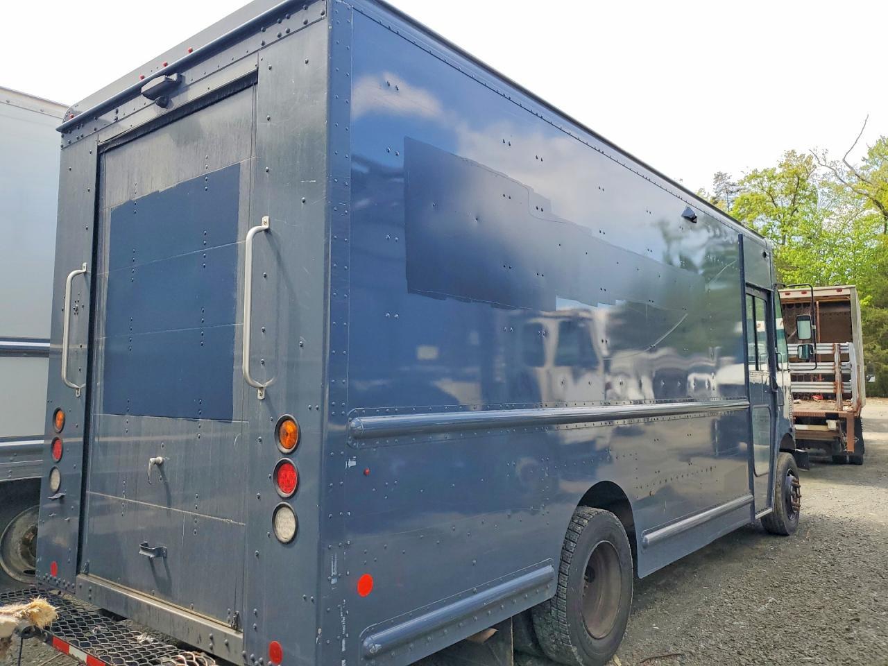 2020 Freightliner Chassis M Line WALK-IN Van