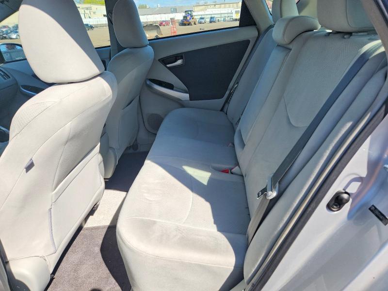 2010 Toyota Prius ii