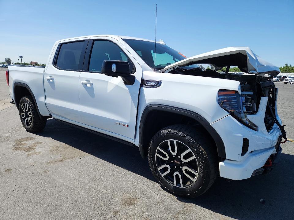 2023 GMC Sierra K1500 AT4