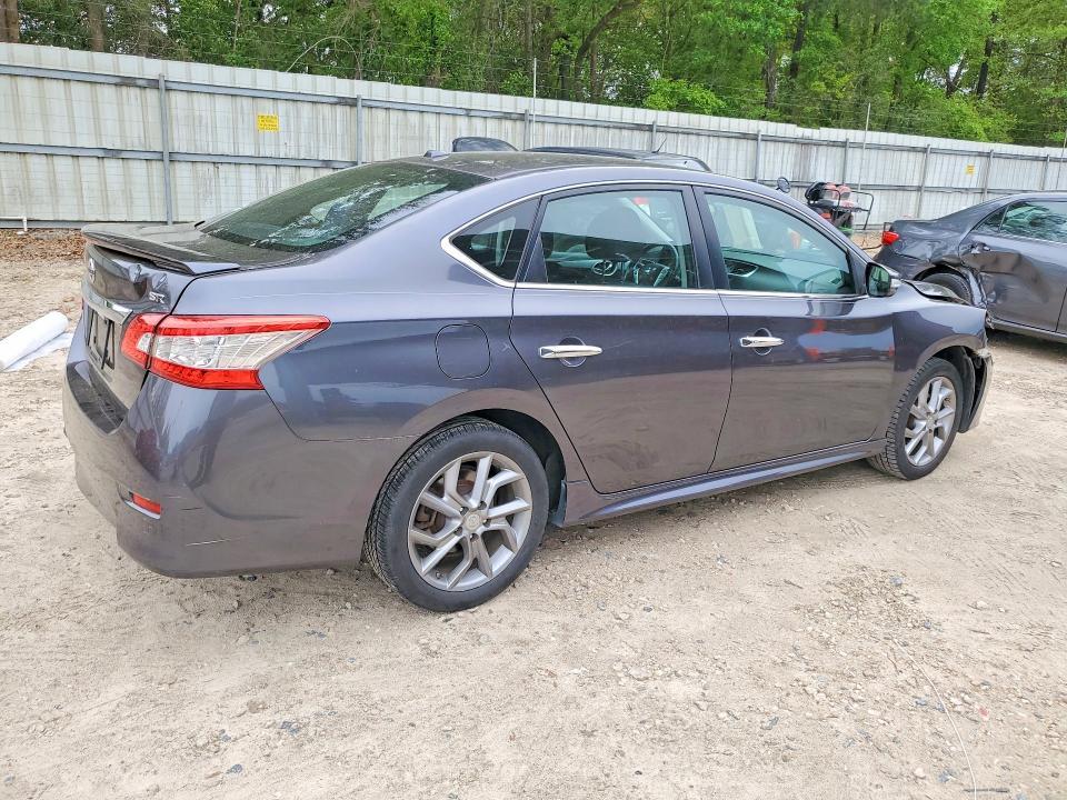 2015 Nissan Sentra sr
