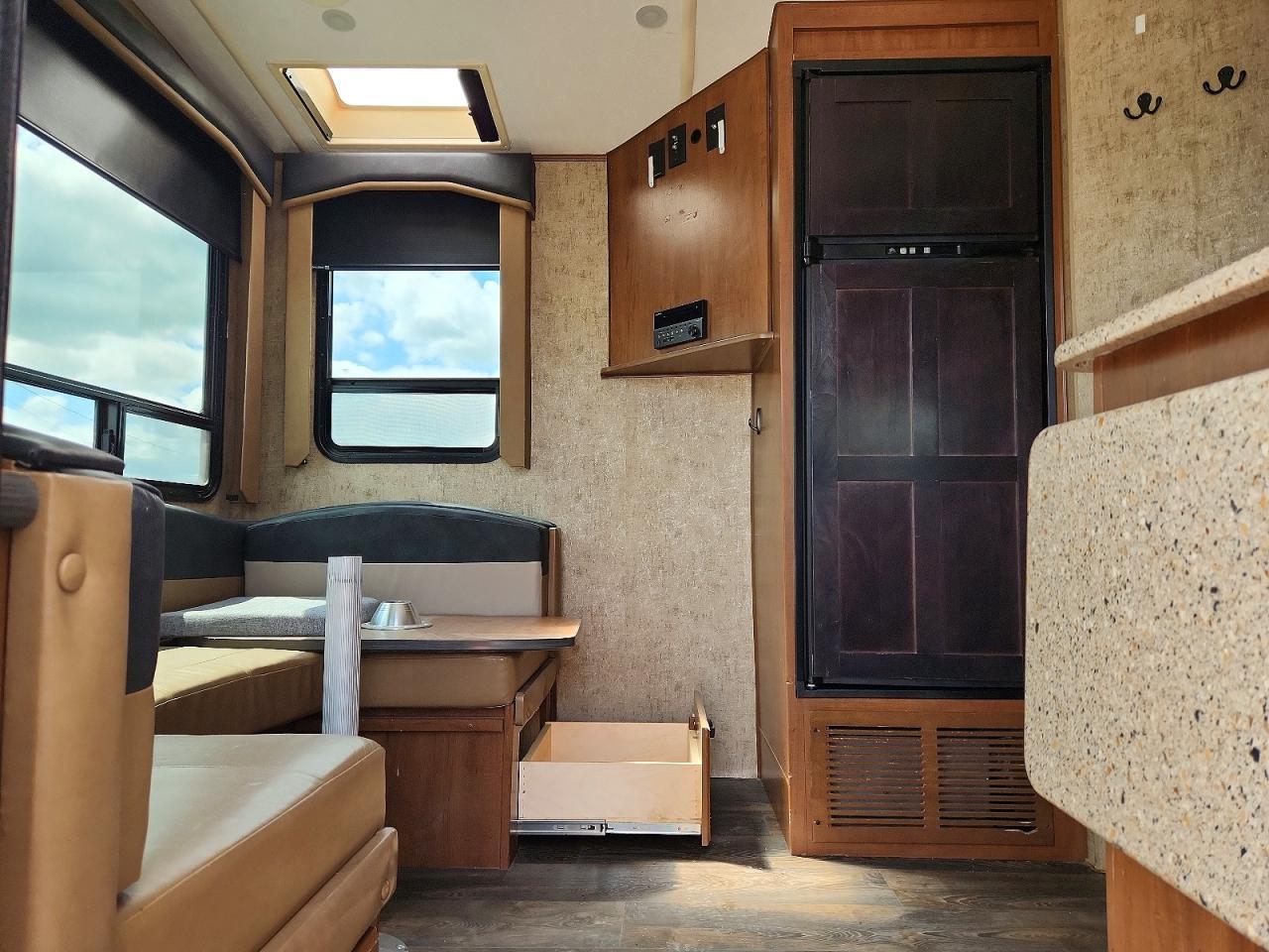 2021 Outdoors Camper