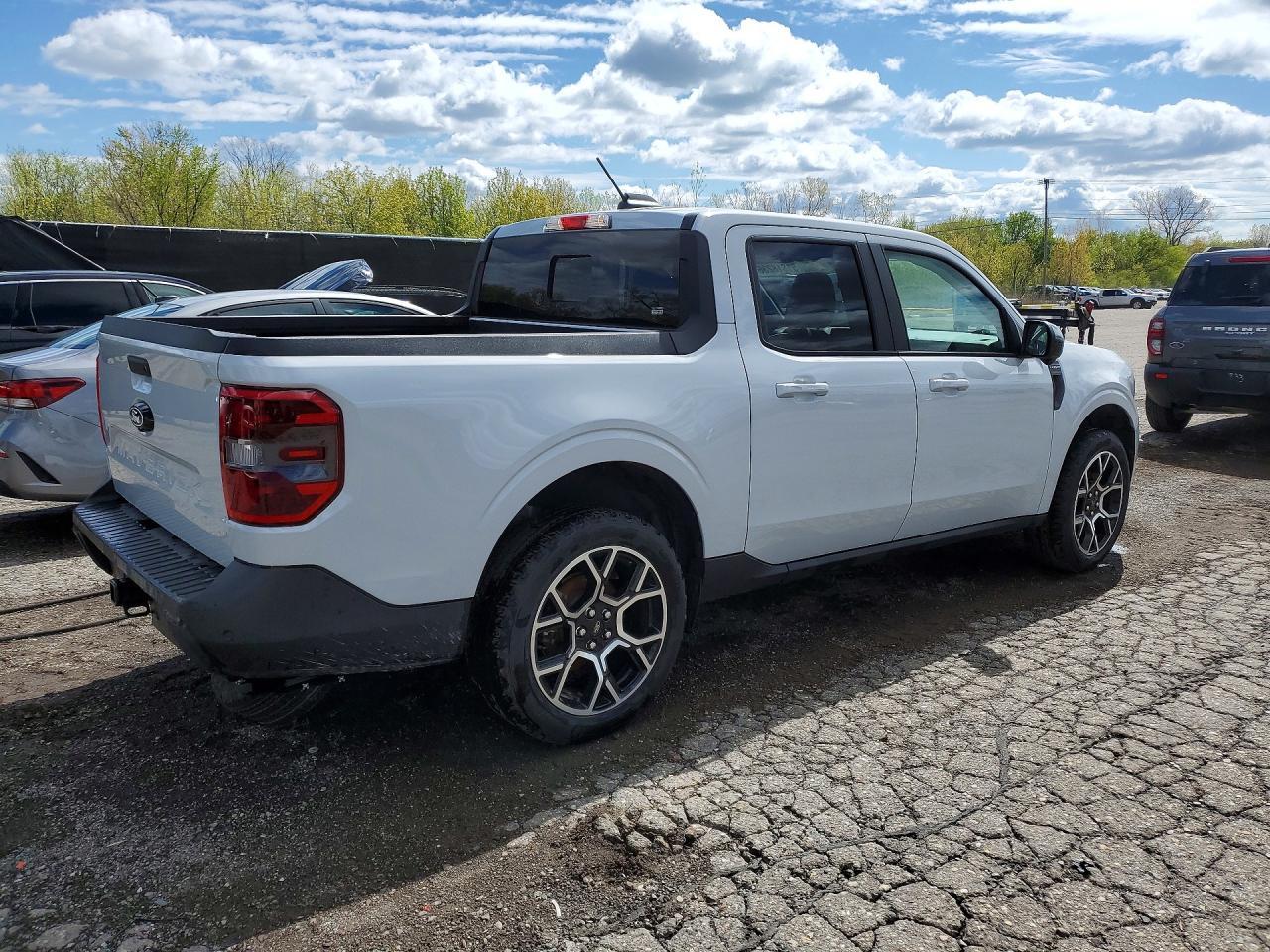 2025 Ford Maverick Lariat