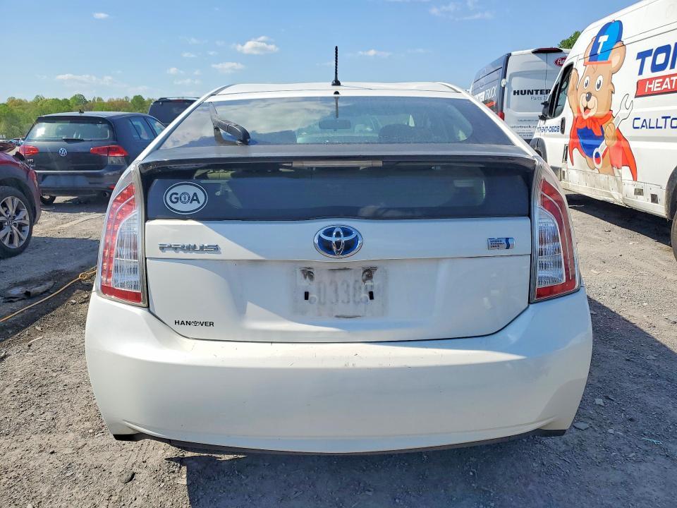 2013 Toyota Prius two