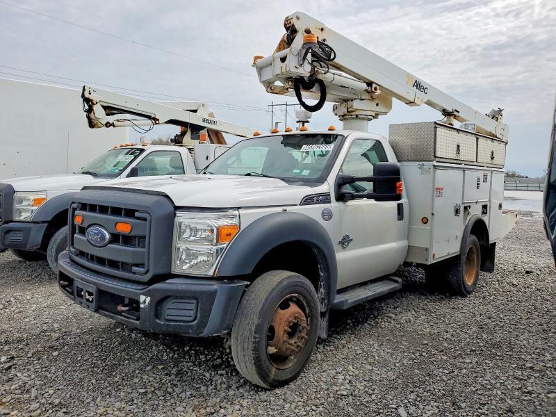 2014 Ford F450 Super Duty Bucket Truck
