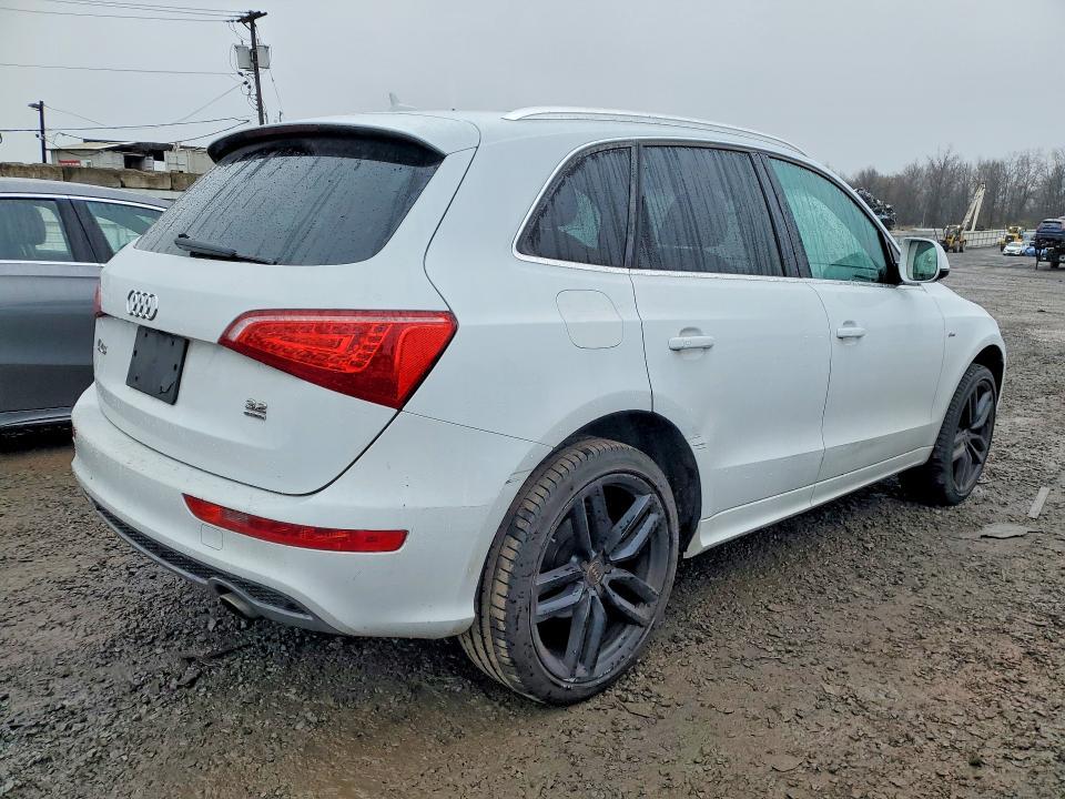 2012 Audi Q5 Premium Plus