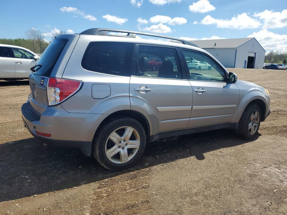 2010 Subaru Forester 2.5x Limited