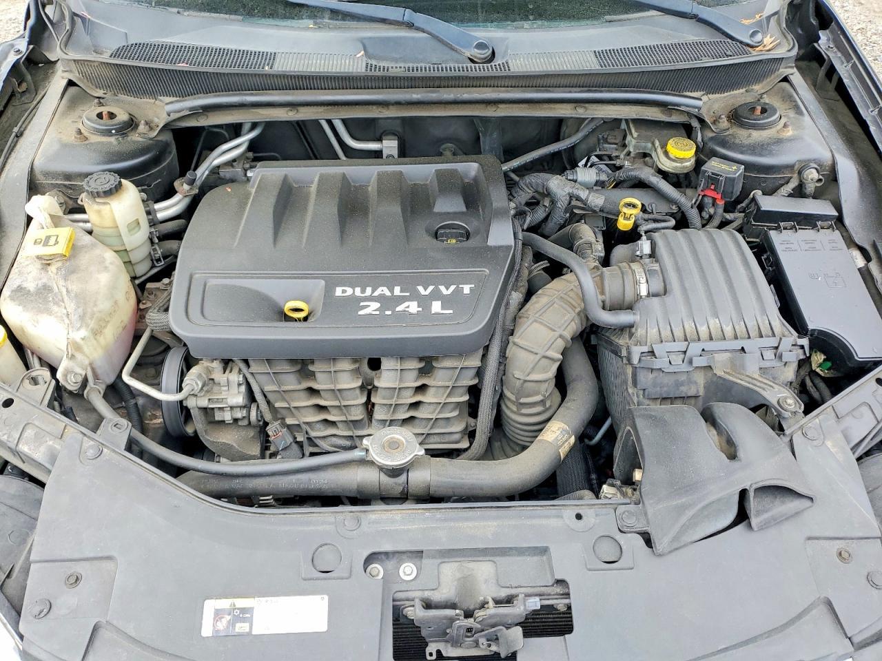 2014 Chrysler 200 lx