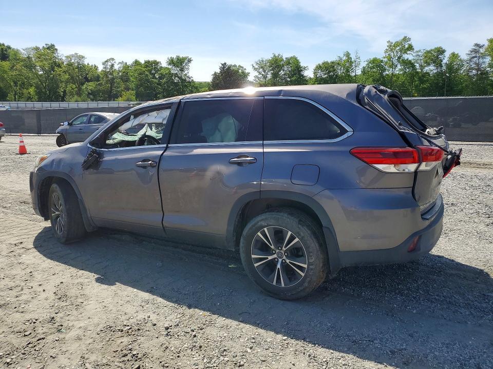 2018 Toyota Highlander le Plus