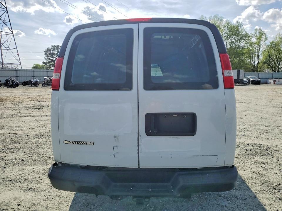 2019 Chevrolet Express 3500 Utility / Service Van