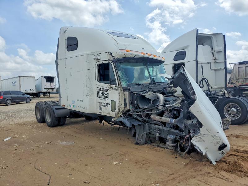 2006 Freightliner CST120 Semi Truck