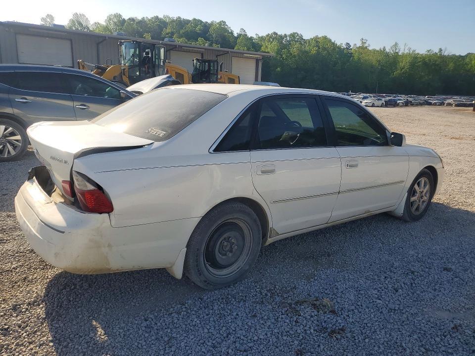 2003 Toyota Avalon xl