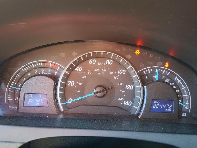 2014 Toyota Camry le