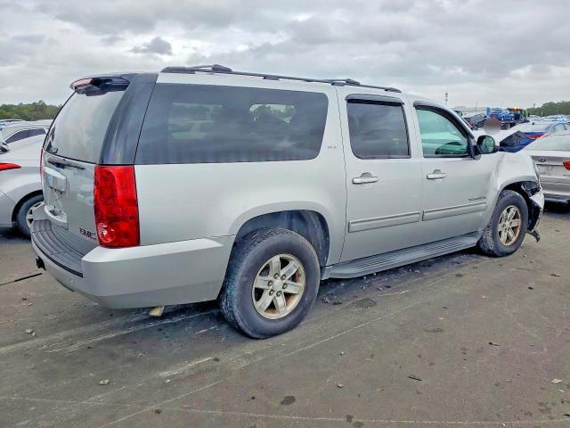 2013 GMC Yukon xl C1500 slt