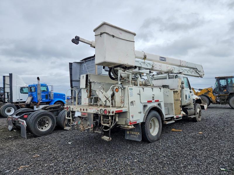 2006 International 4400 Bucket Truck