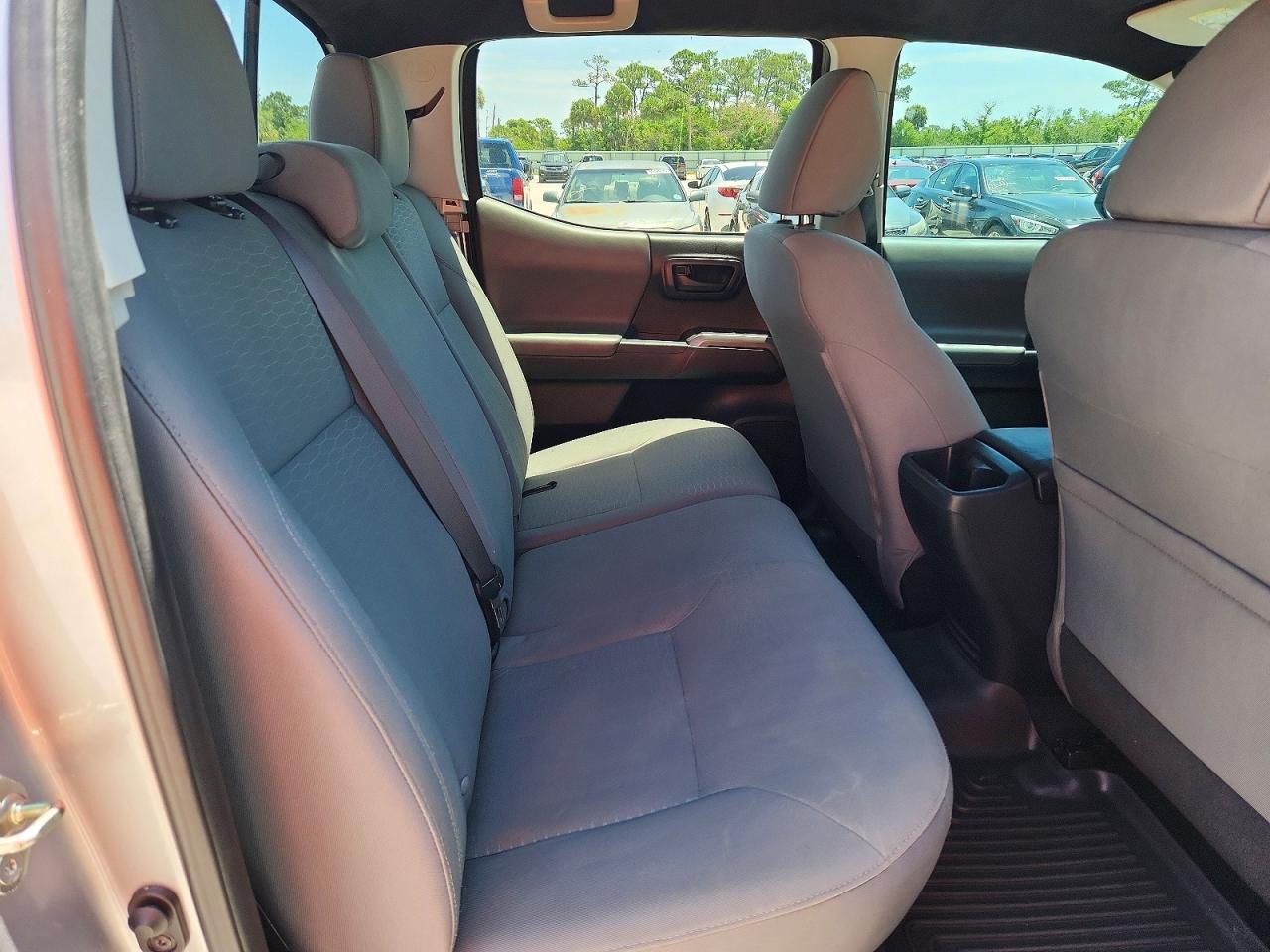 2018 Toyota Tacoma SR5 V6