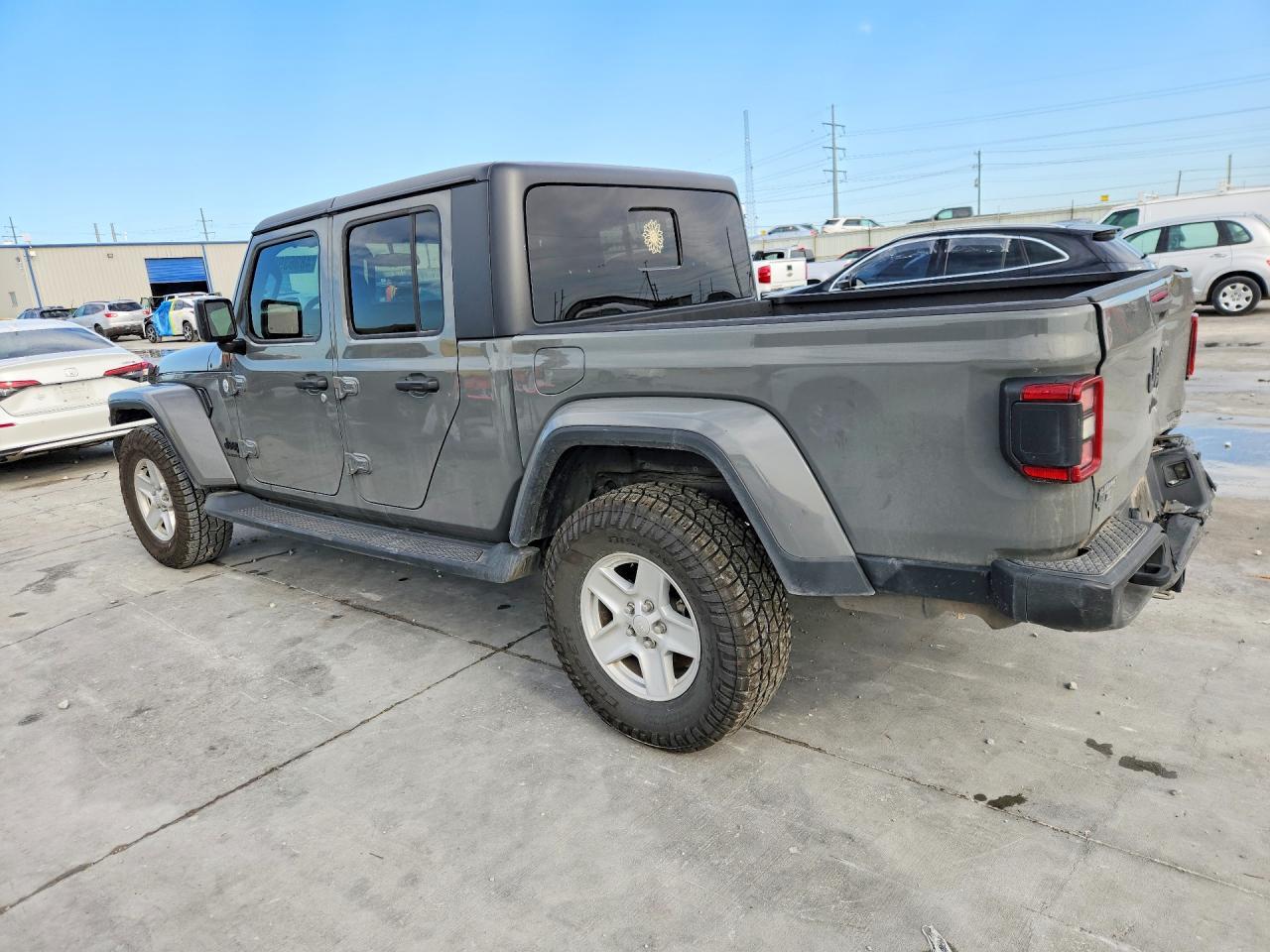 2021 Jeep Gladiator Sport