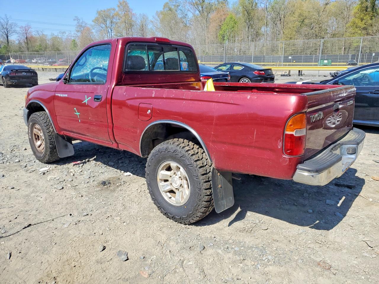 2000 Toyota Tacoma Base