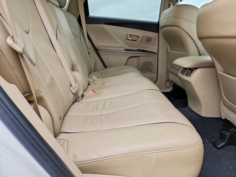 2010 Toyota Venza awd V6